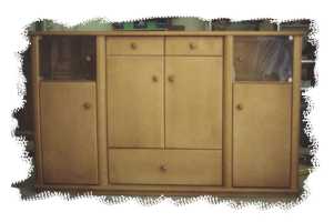 Schrank 1